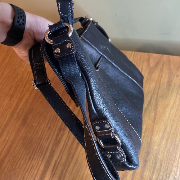 Tignanello Black Shoulder Bag Purse Tumbled Leather - Picture 10 of 12